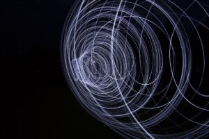 10G光の遅延ゼロを実現する方法は？