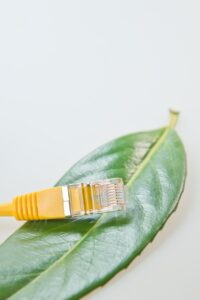 光回線で使用する10G LANケーブルの規格とは？