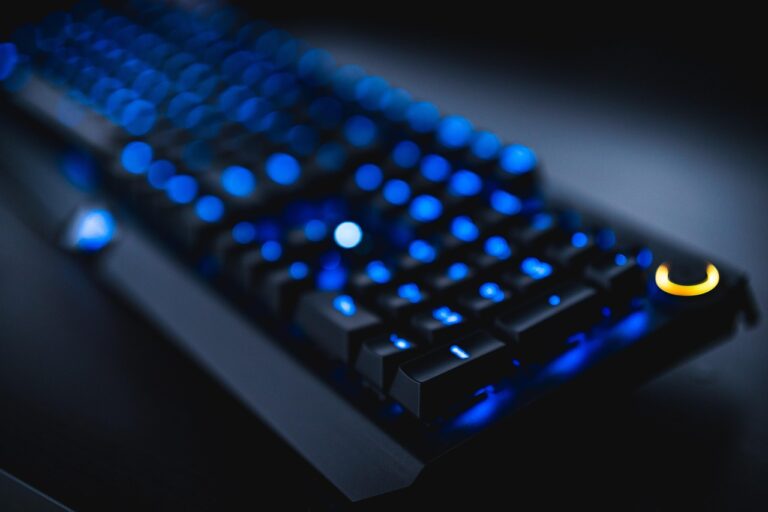 オンラインゲームに最適な回線は高速で決まり？